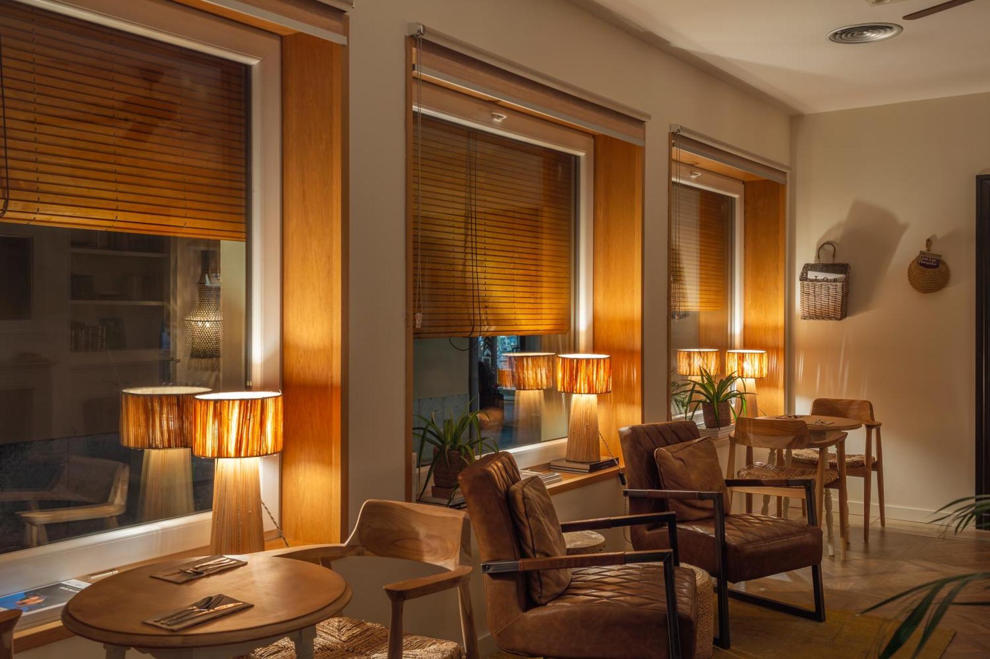 Hotel OMA Sant Feliu de Guíxols Buitenkant foto